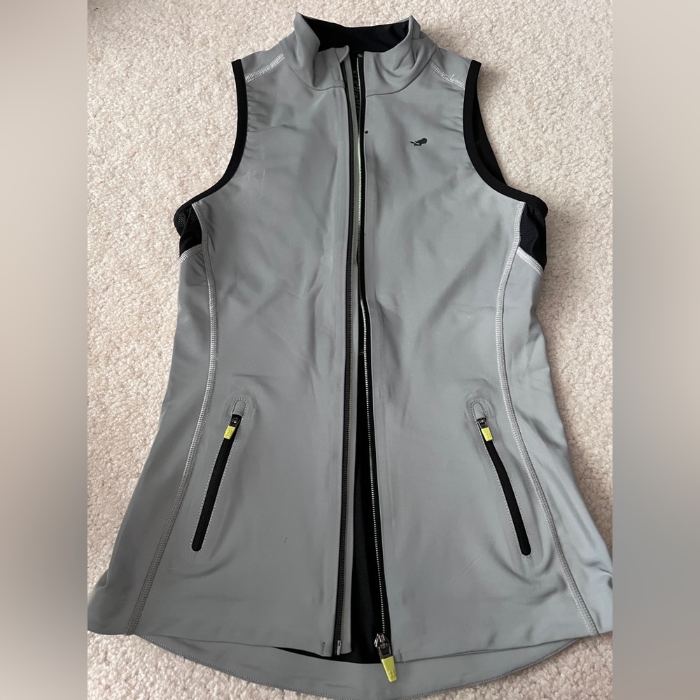 Sweaty Betty Gray and Black Sleeveless Vest